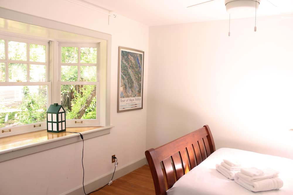 Photo of Bedroom in Overlook