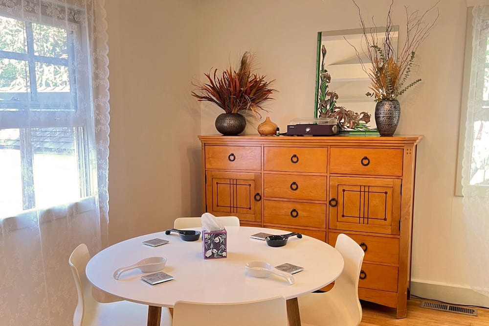 Photo of Others in Overlook