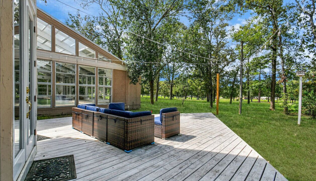 Photo of Patio Balcony in Panorama Village