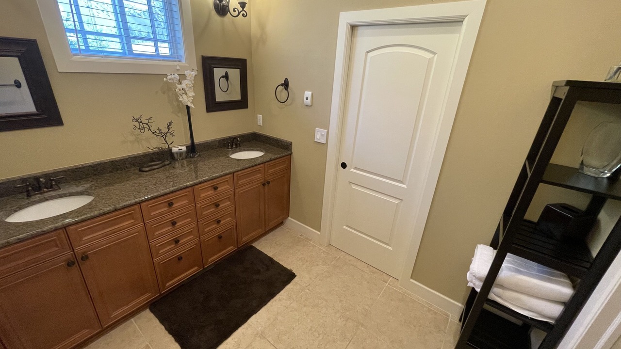 Photo of Others in Electric City