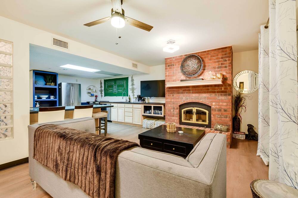 Photo of Livingroom in Thackerville