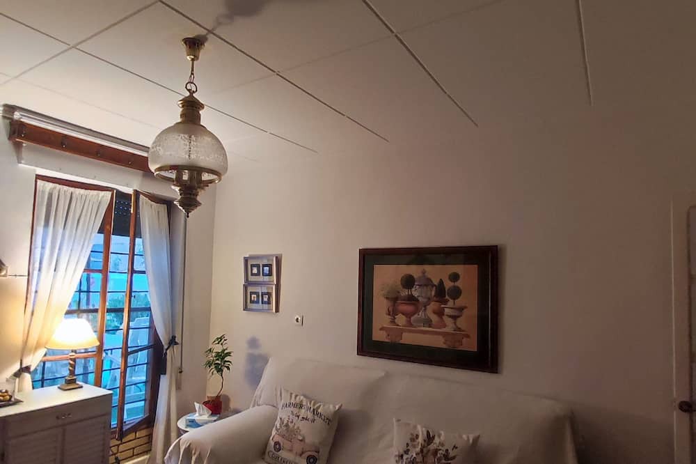 Photo of Livingroom in Caudete de las Fuentes