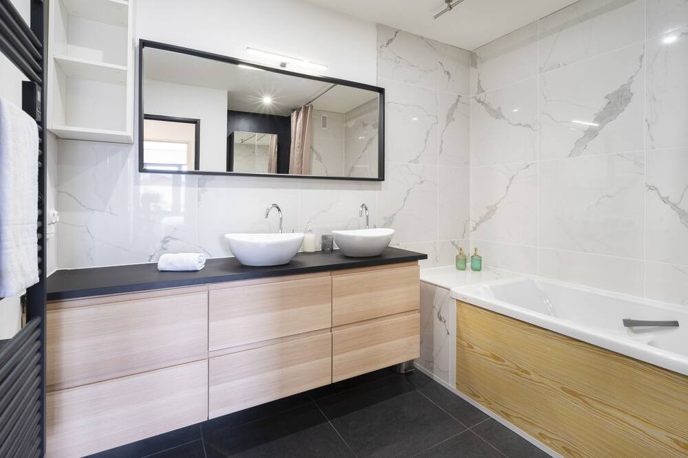 Photo of Bathroom in Les Iles