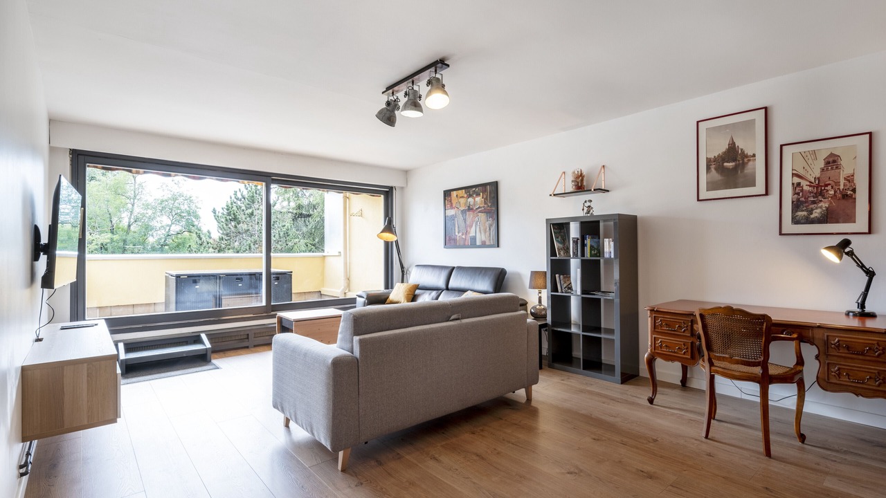 Photo of Others in Les Iles