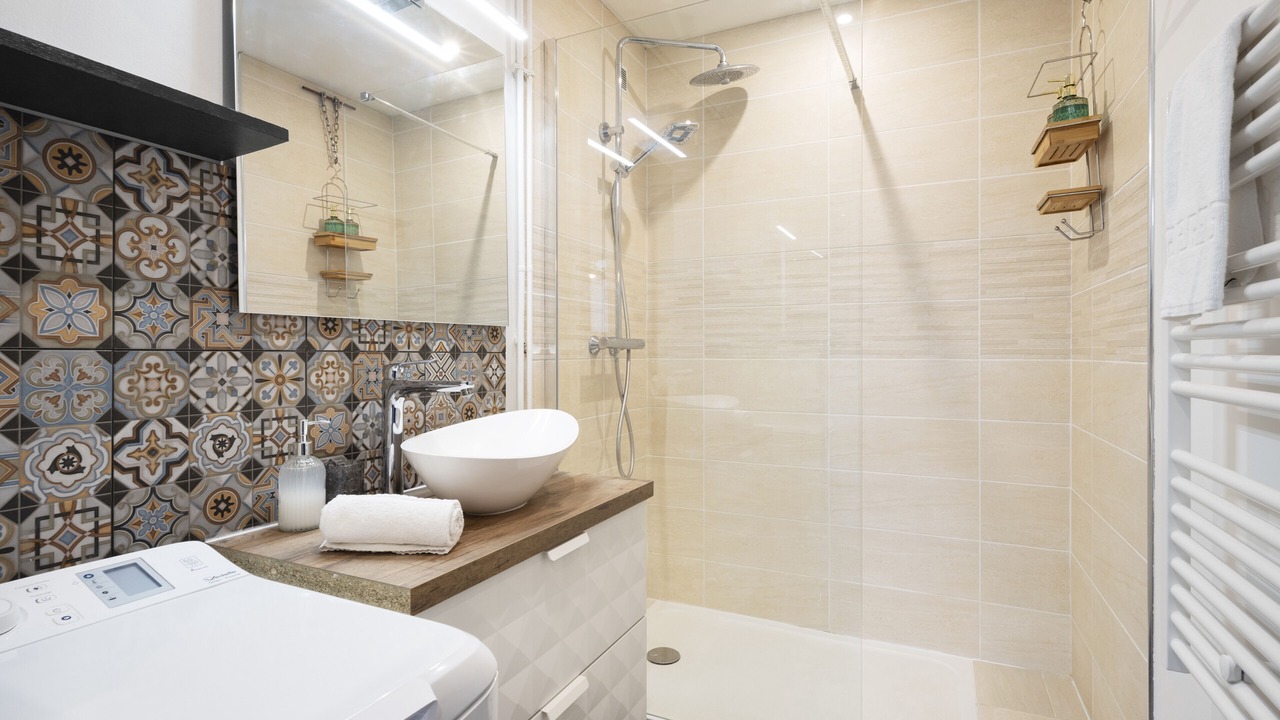 Photo of Others in Les Iles