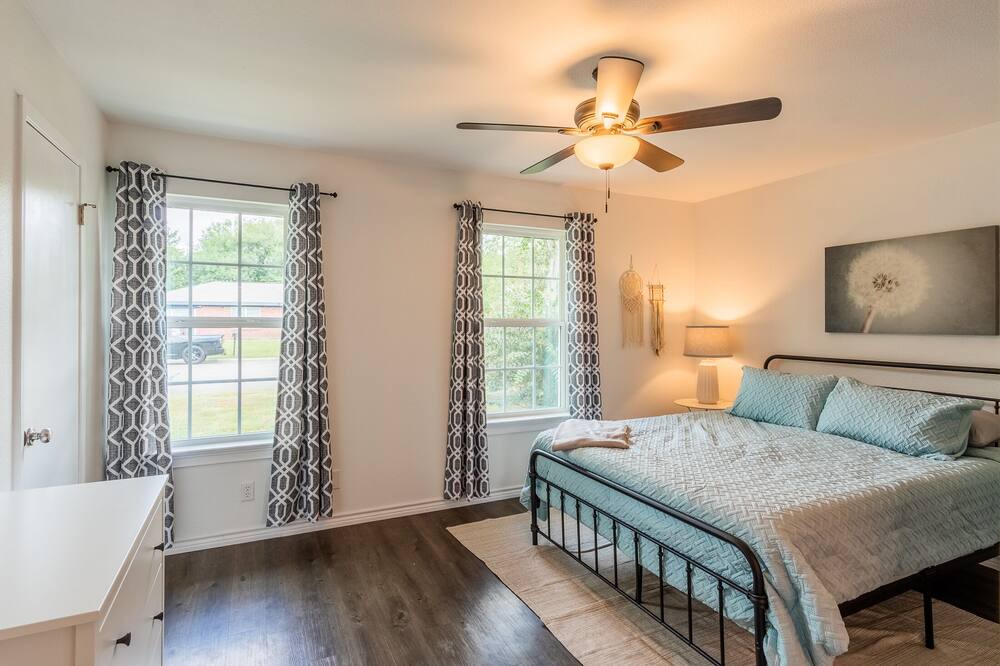 Photo of Bedroom in Cibolo