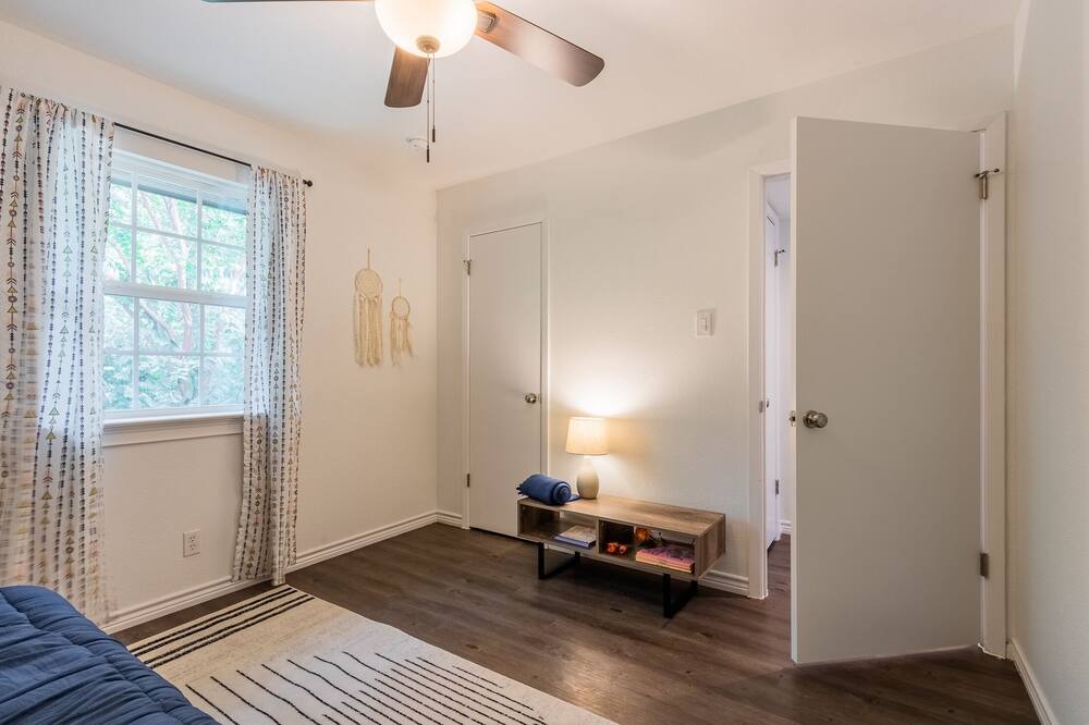 Photo of Bedroom in Cibolo
