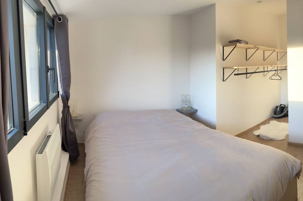 Photo of Bedroom in Saint-Hilaire-Saint-Mesmin