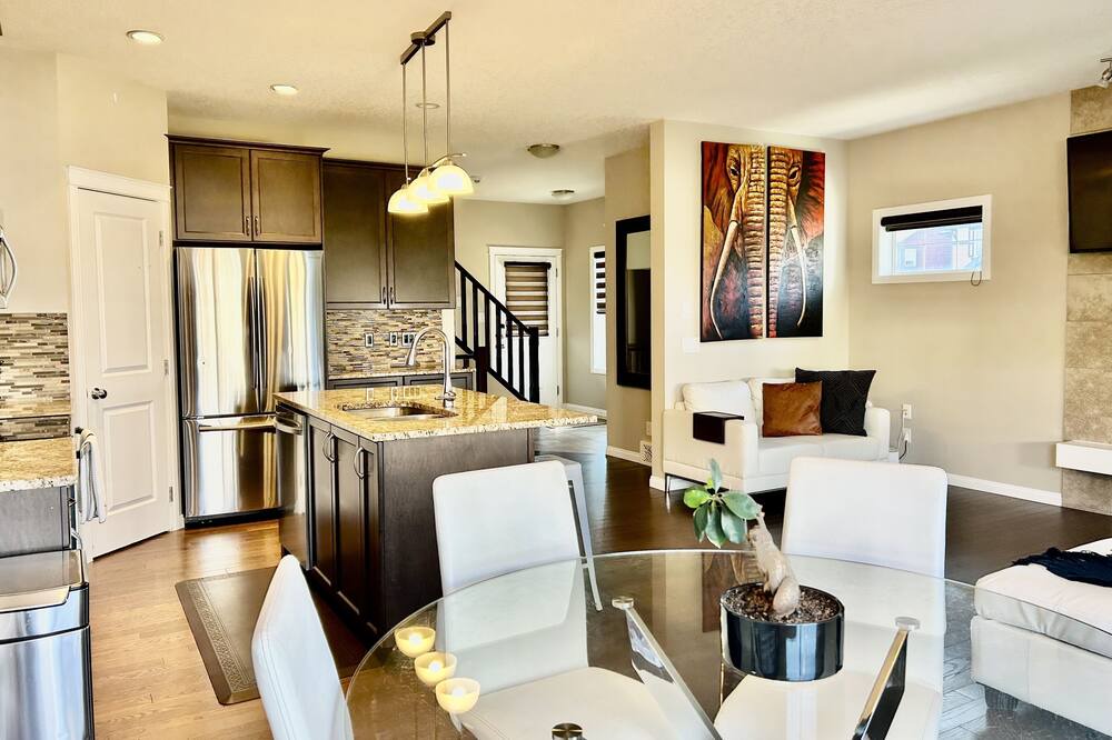 Photo of Kitchen in Cochrane