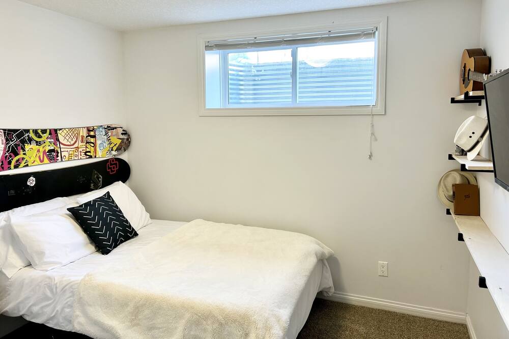 Photo of Bedroom in Cochrane