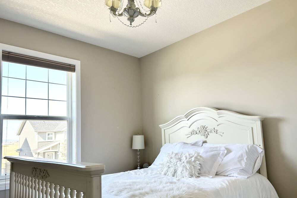 Photo of Bedroom in Cochrane
