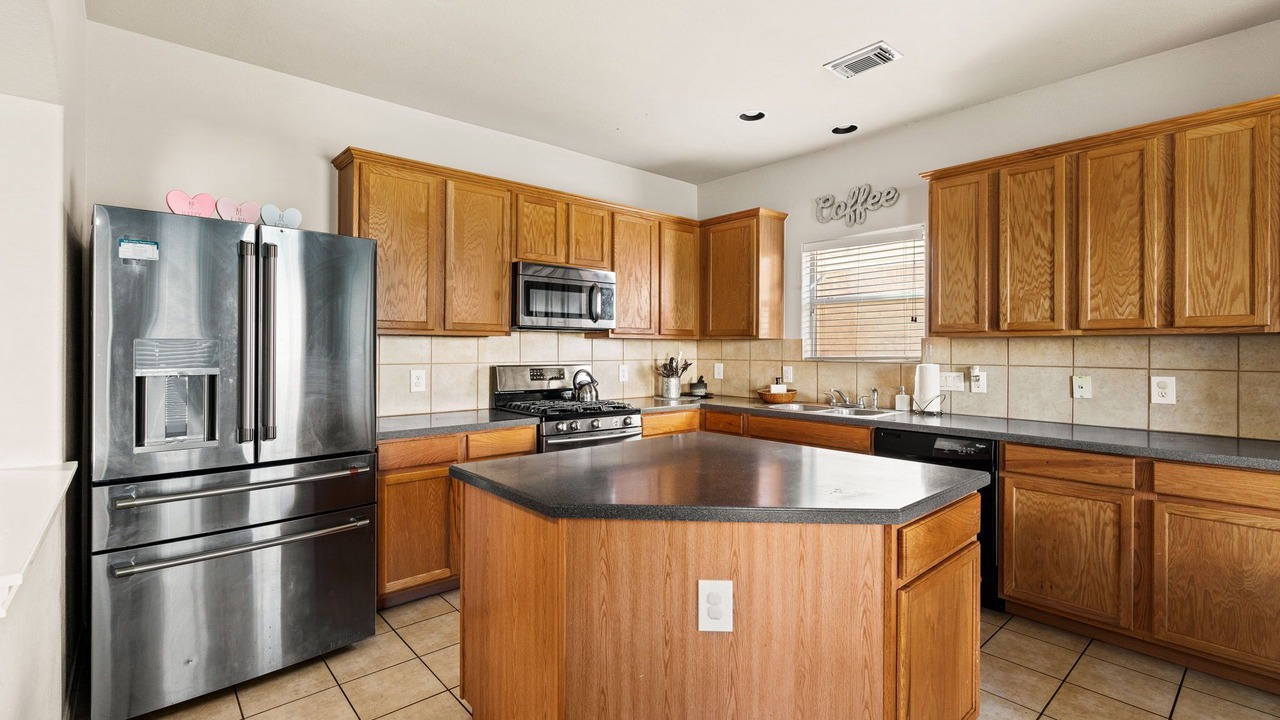 Photo of Kitchen in Pioneer Crossing