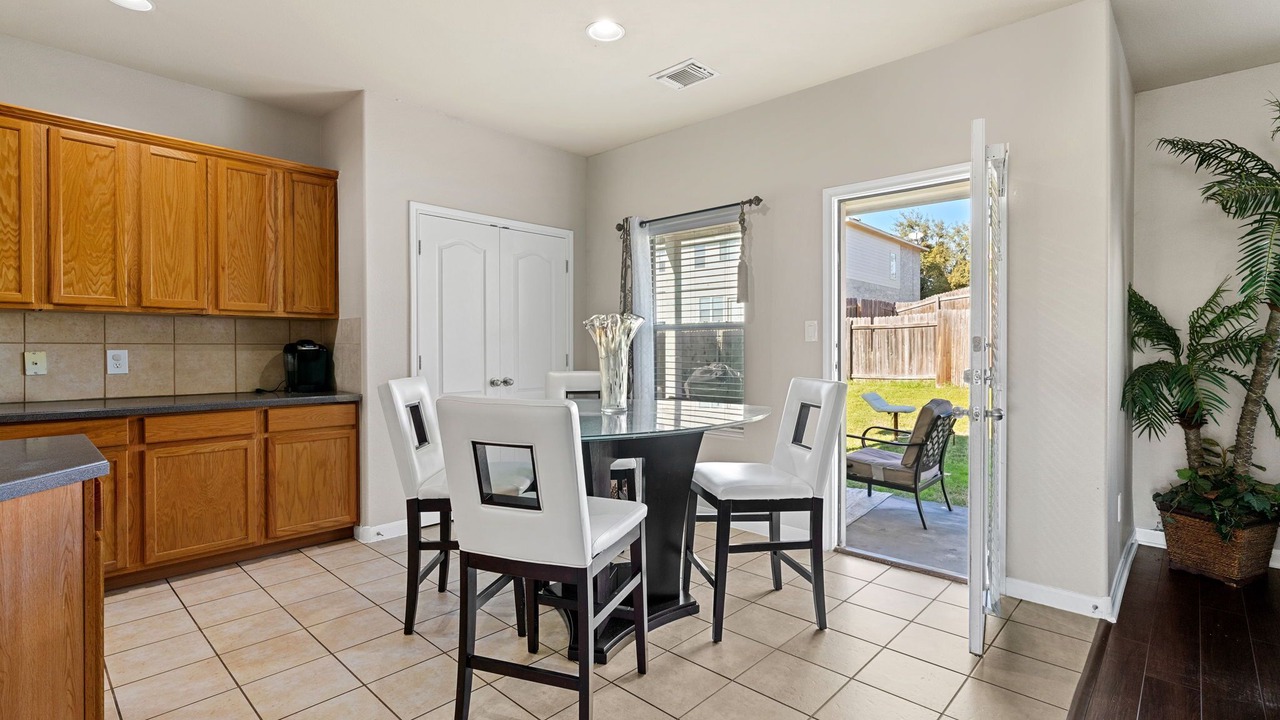 Photo of Kitchen in Pioneer Crossing