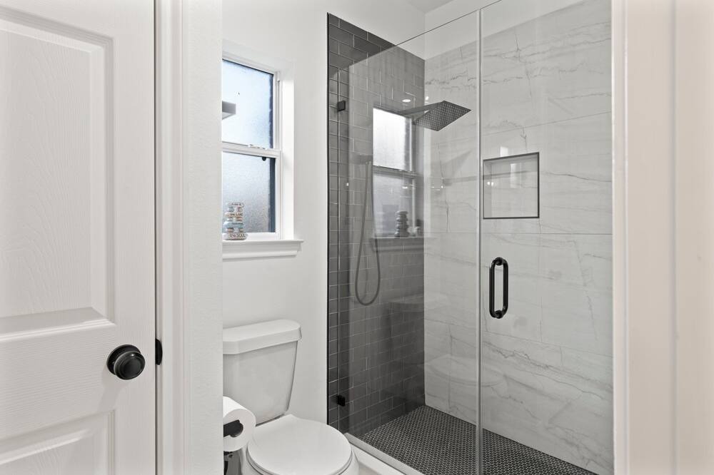 Photo of Bathroom in Seven Coves