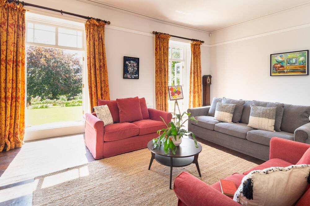 Photo of Livingroom in Bradninch