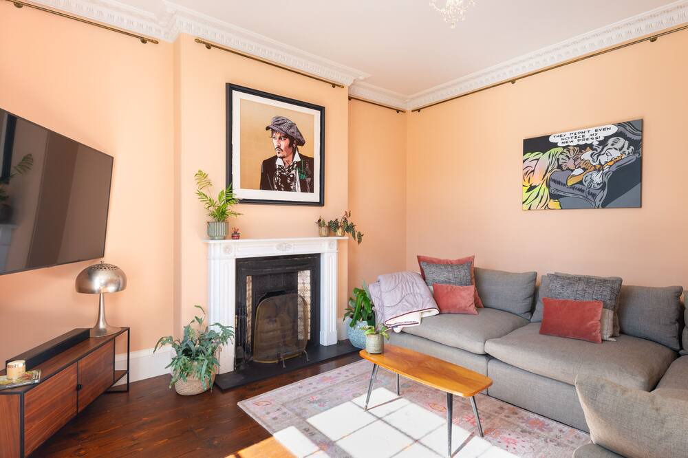 Photo of Livingroom in Bradninch