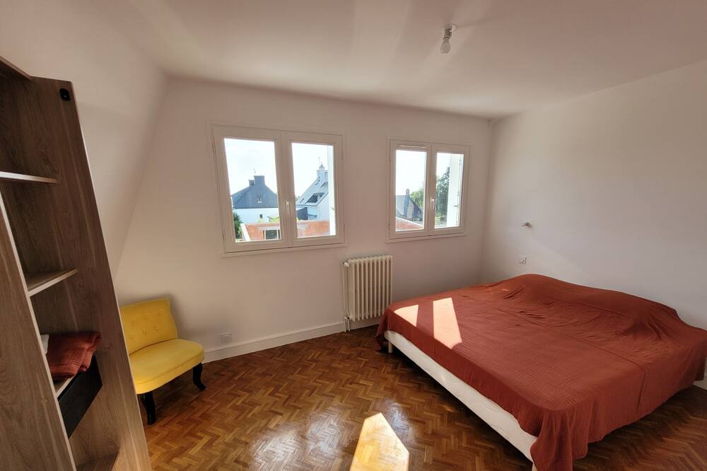 Photo of Bedroom in Hennebont