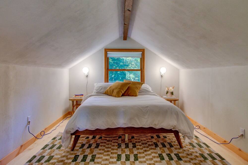 Photo of Bedroom in Londonderry