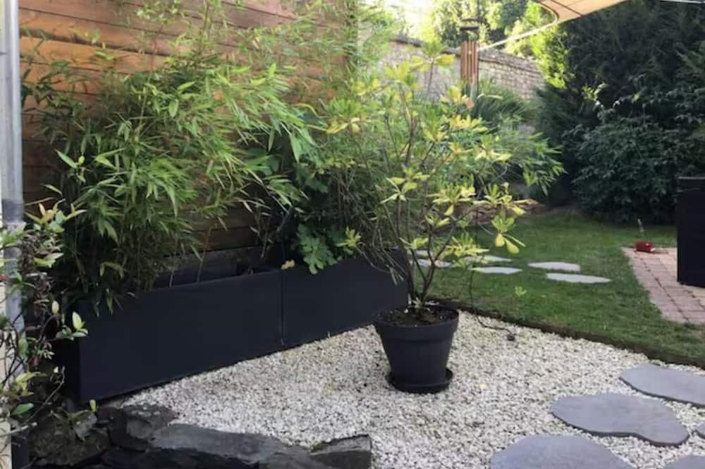Photo of Outdoor in Saint-Jean Eudes Saint-Gilles