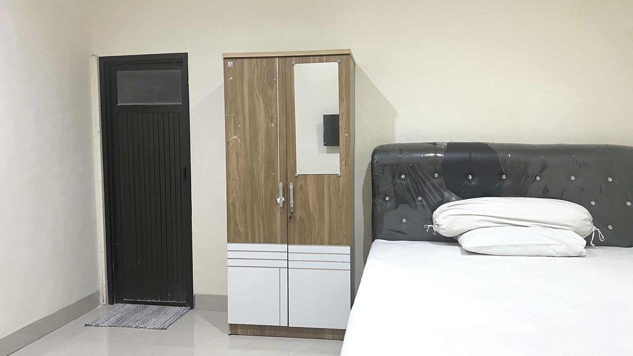 Photo of Bedroom in Makassar