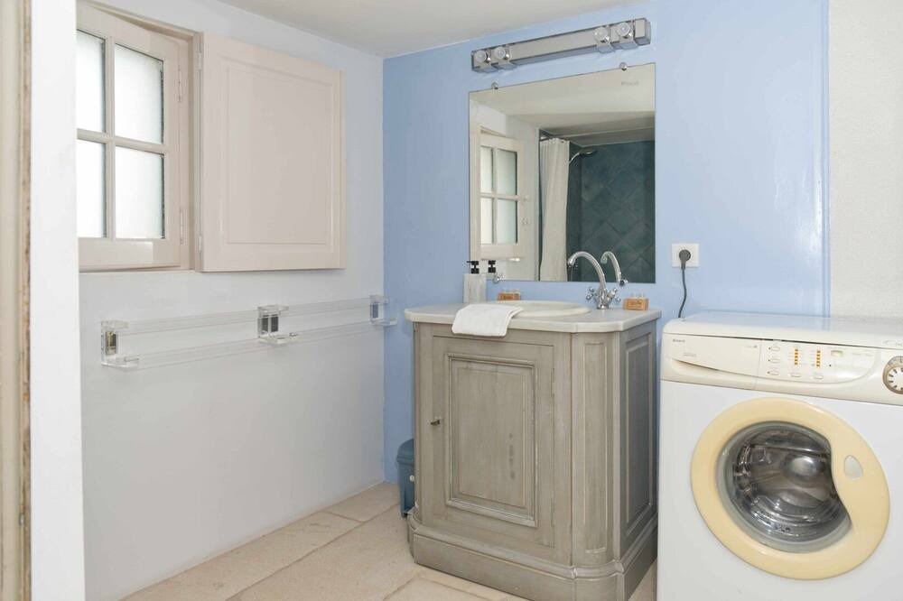 Photo of Bathroom in Ferriere-Larcon