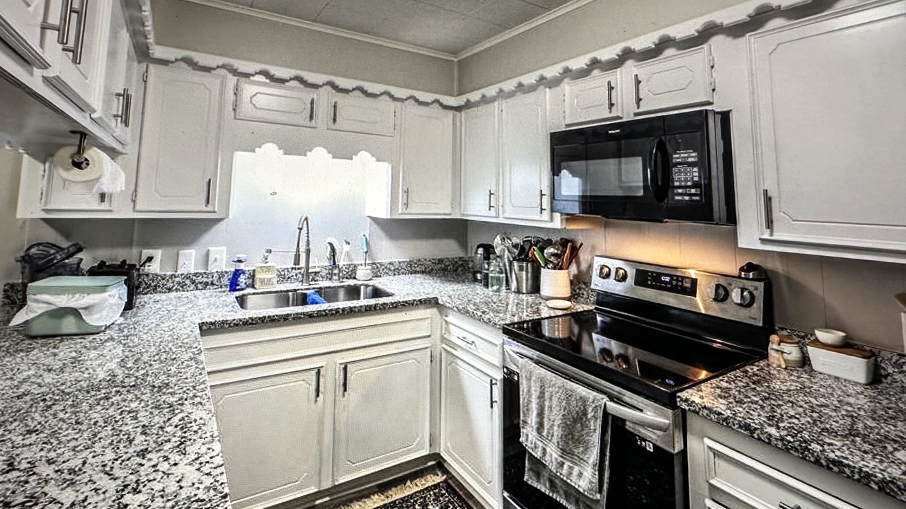 Photo of Kitchen in Ames