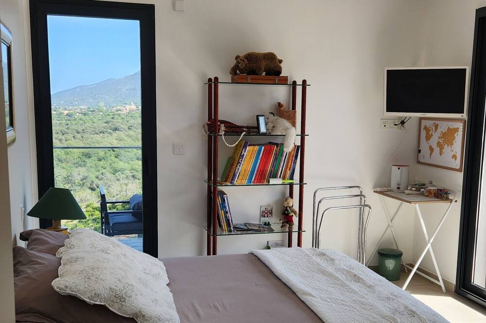 Photo of Bedroom in Villelongue-dels-Monts