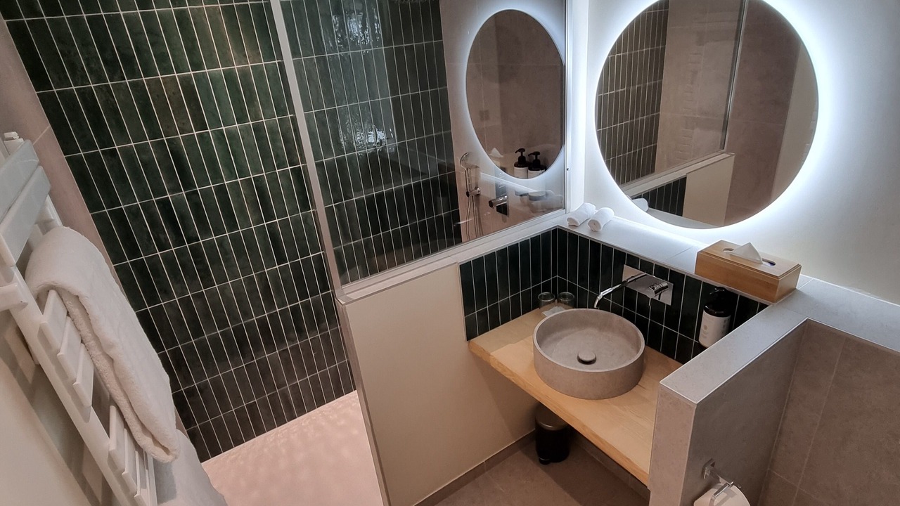Photo of Bathroom in La Chapelle-Villars