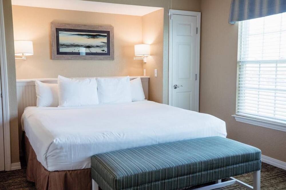 Photo of Bedroom in Galveston