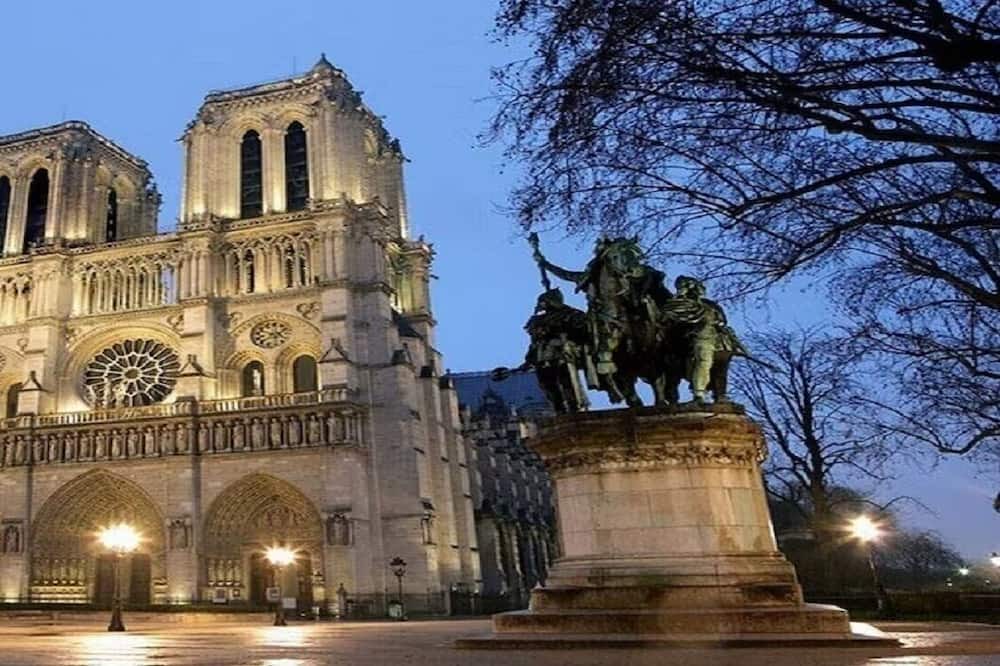 Photo of Outdoor in Sorbonne