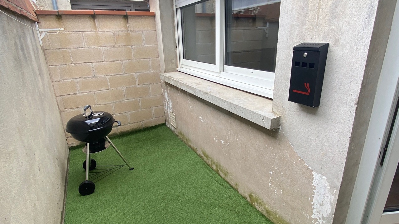 Photo of Outdoor in Valence