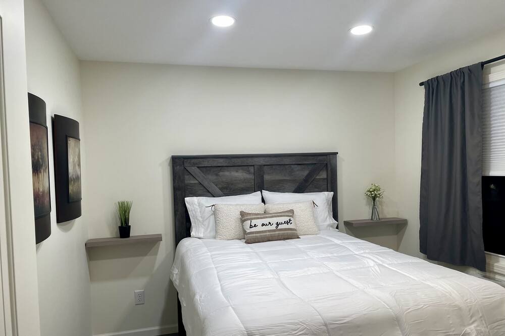 Photo of Bedroom in Bedford