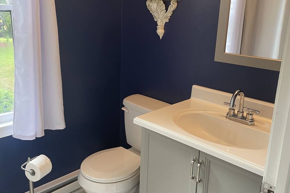 Photo of Bathroom in Easton