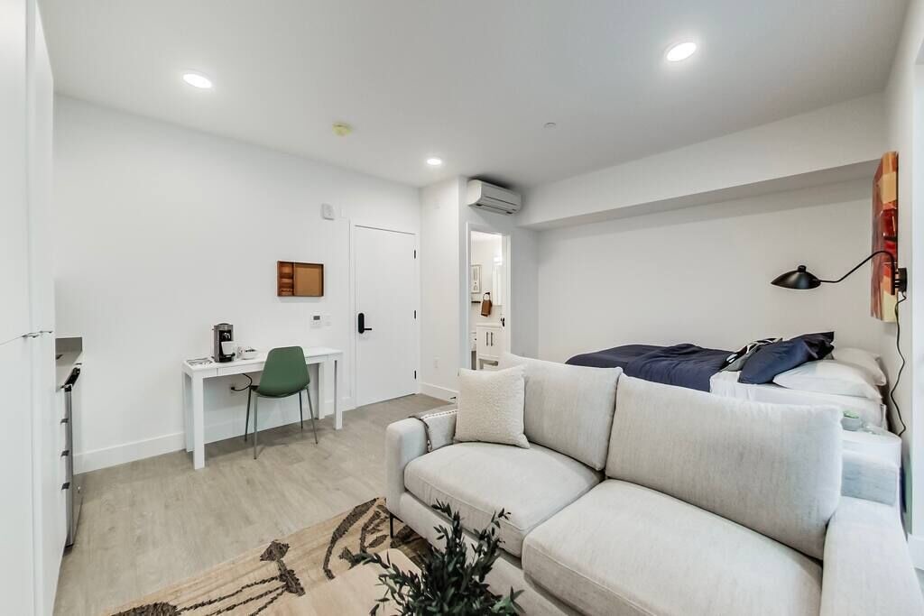 Photo of Others in West Oakland