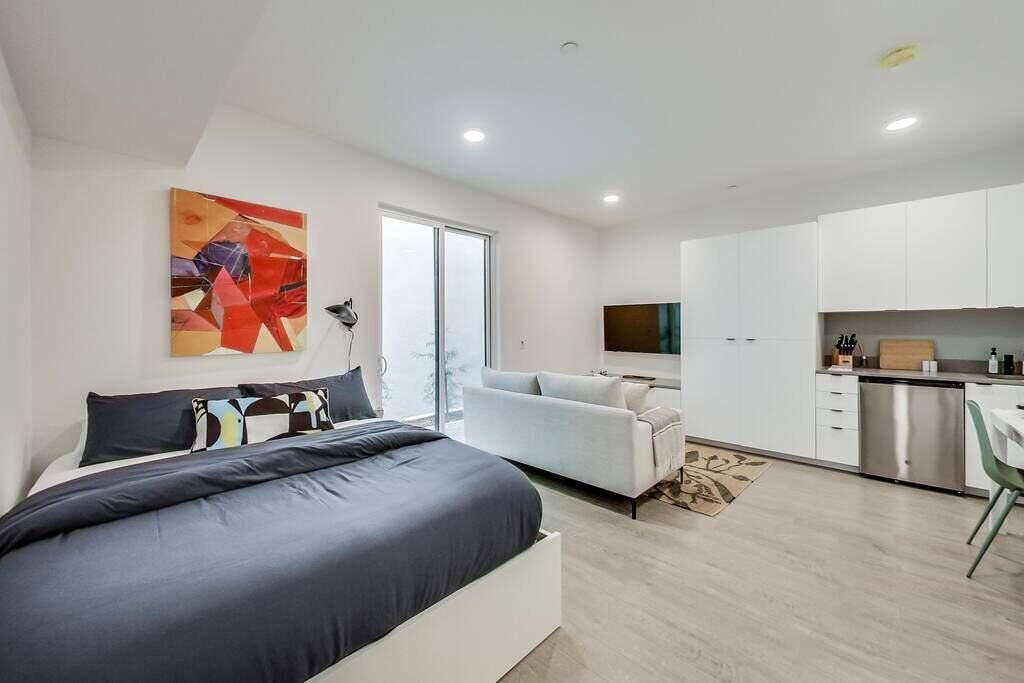 Photo of Others in West Oakland