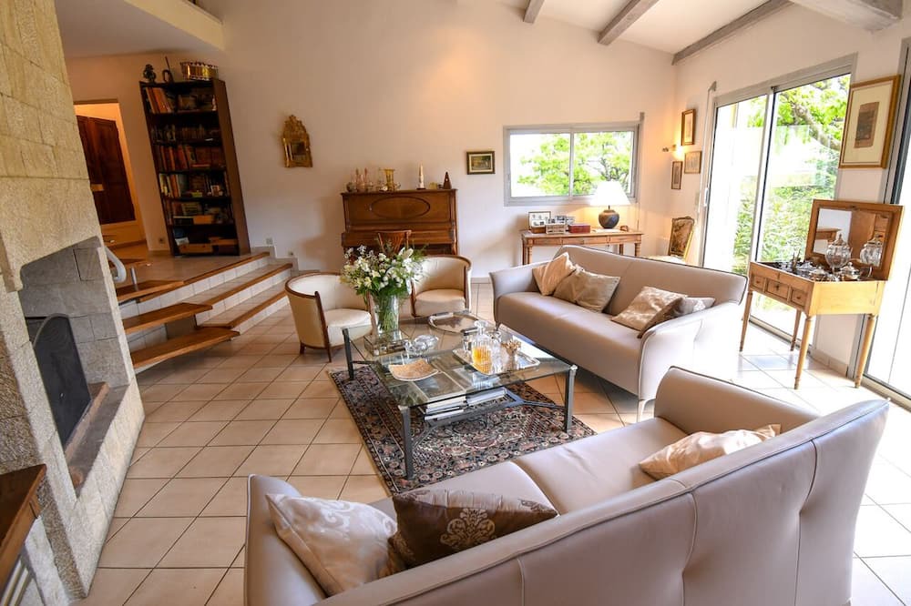 Photo of Livingroom in Veyras