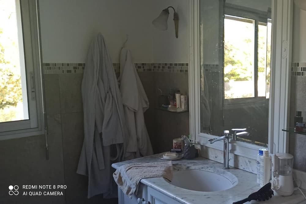 Photo of Bathroom in Veyras