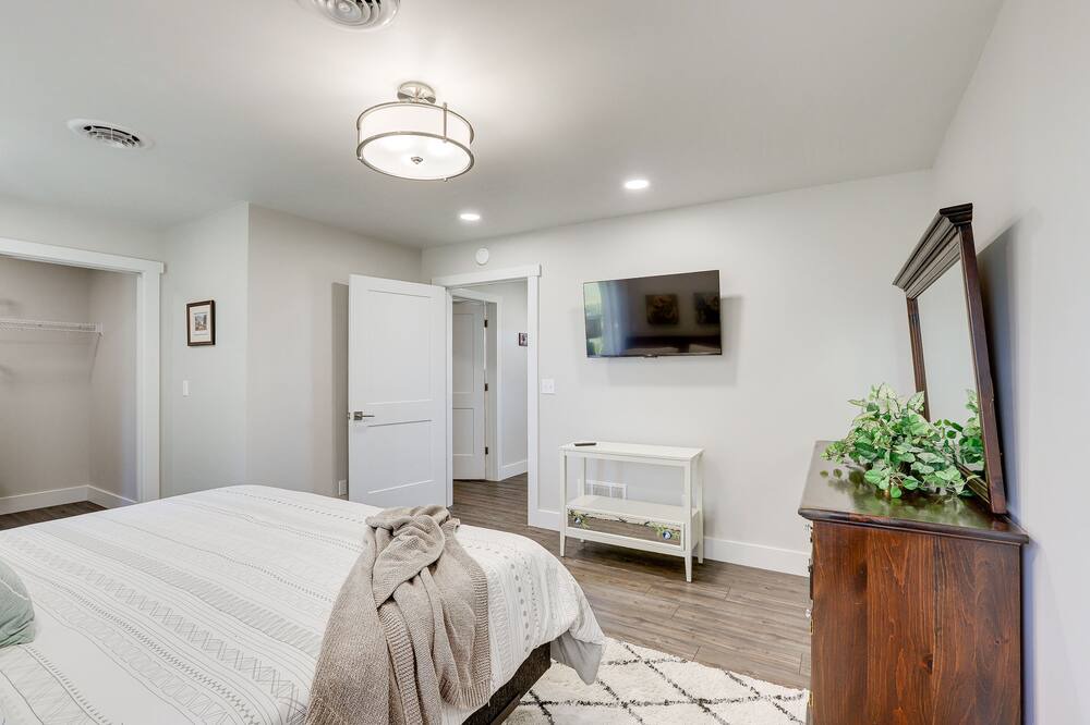 Photo of Bedroom in New Haven