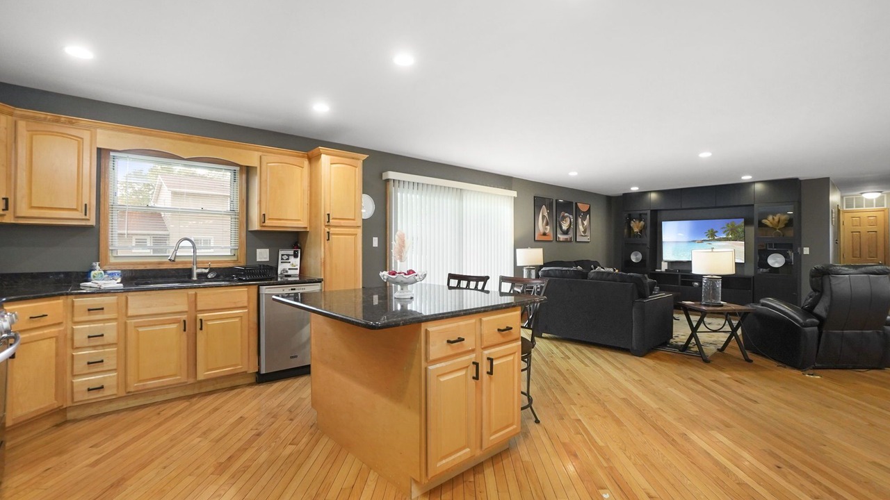 Photo of Kitchen in Elk Grove Village
