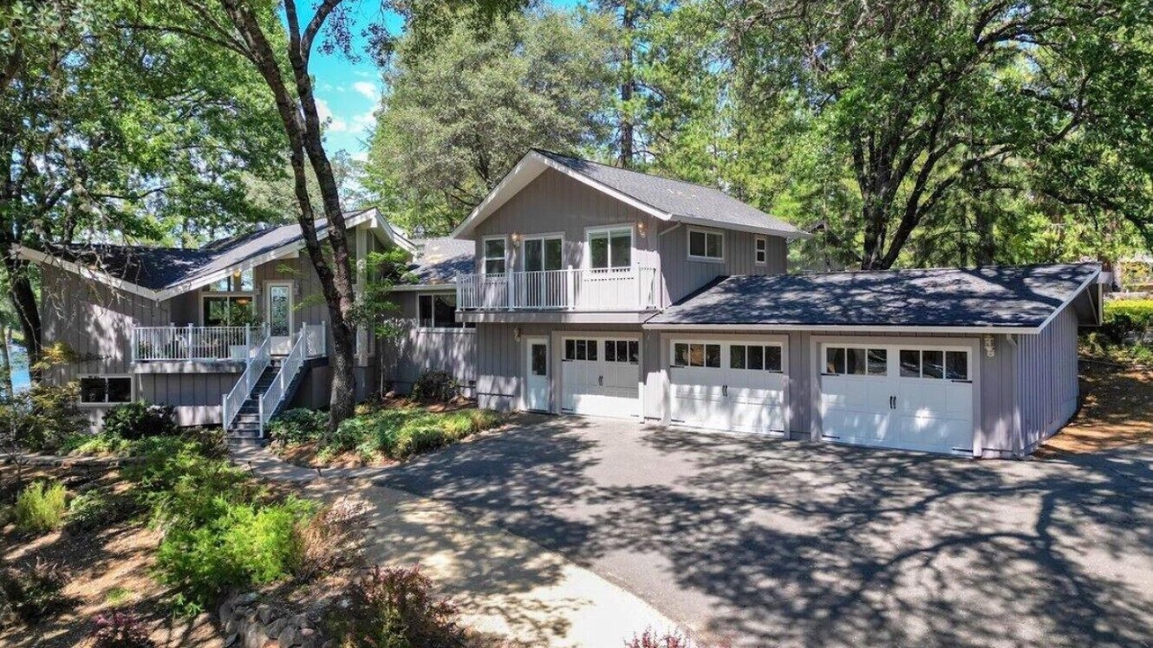 Photo of Outdoor in Auburn