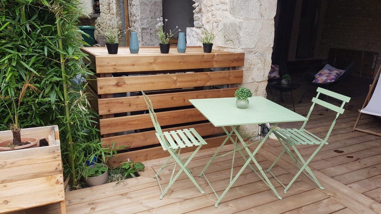 Photo of Patio Balcony in Genille