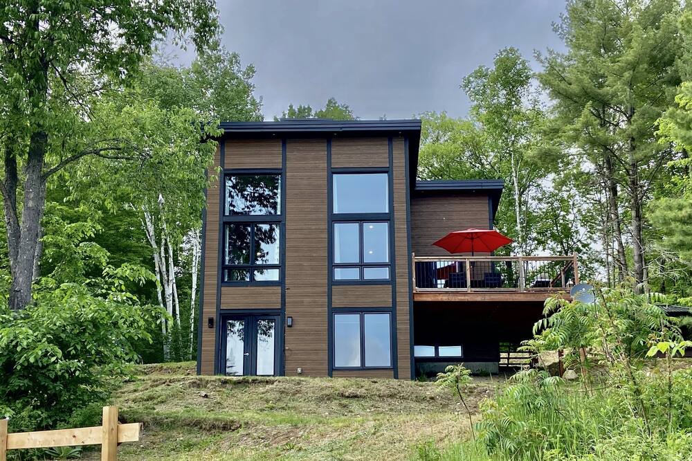 Photo of Outdoor in Notre-Dame-de-Pontmain