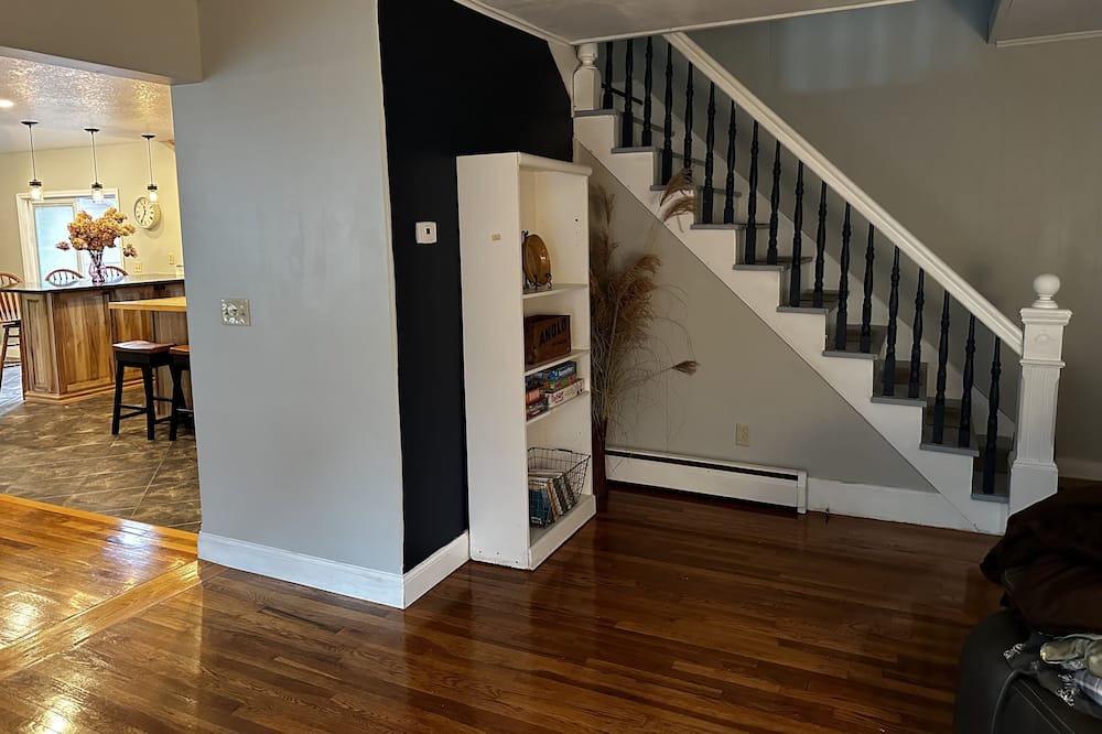 Photo of Others in Belmont