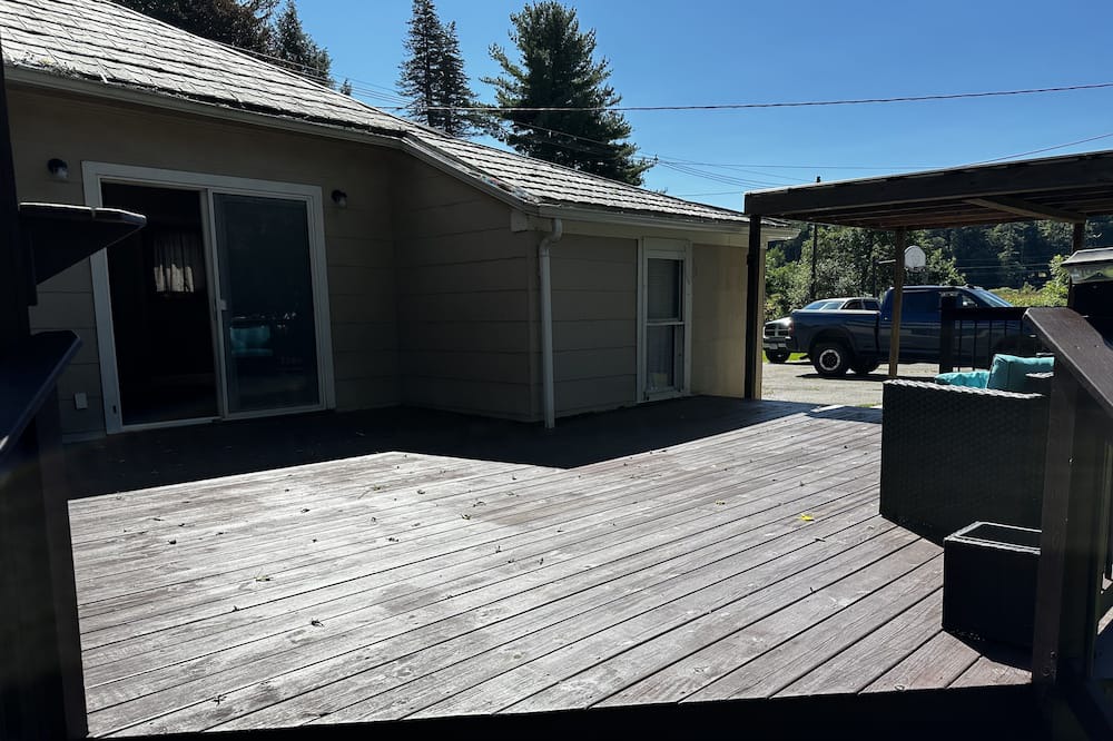 Photo of Outdoor in Belmont