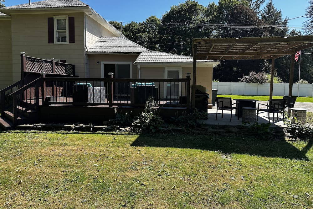 Photo of Outdoor in Belmont