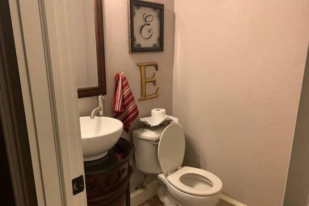 Photo of Bathroom in Purcell