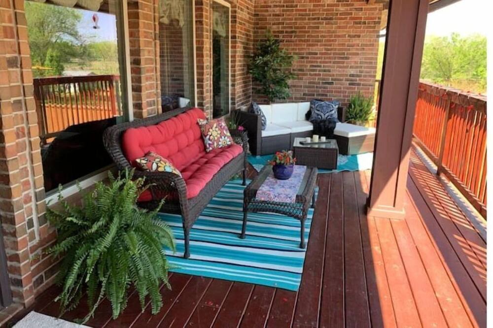 Photo of Patio Balcony in Purcell