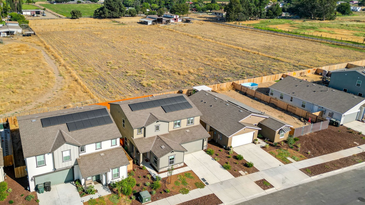 Photo of Outdoor in Riverbank