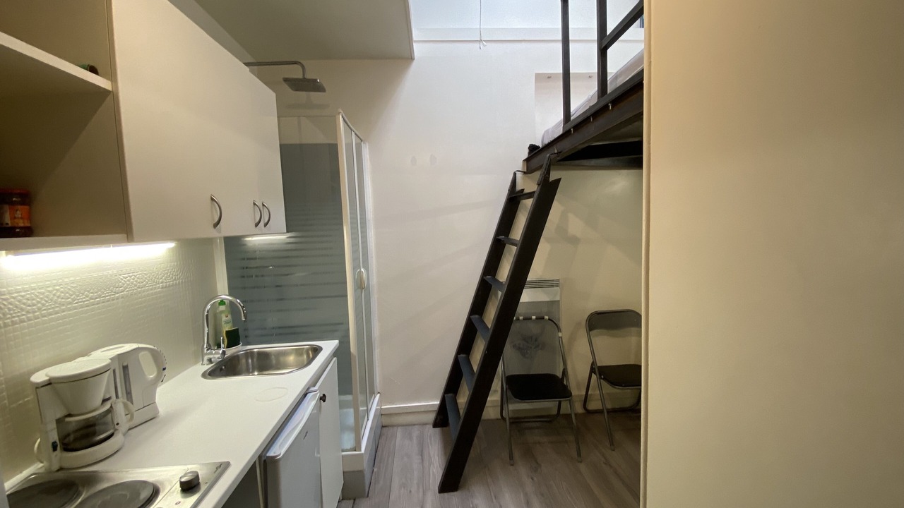 Photo of Kitchen in Quartier de l'Ecole-Militaire