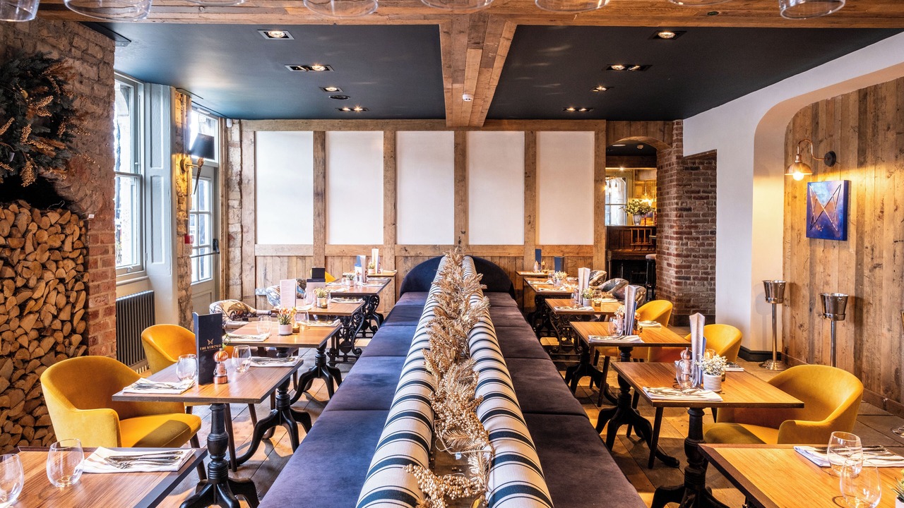 Photo of Livingroom in Stroud